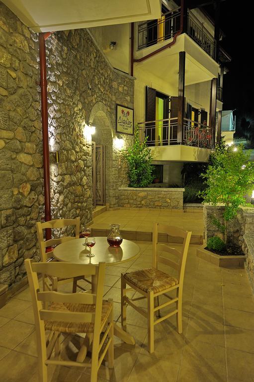 Dianthos Guesthouse Kiriákion Extérieur photo