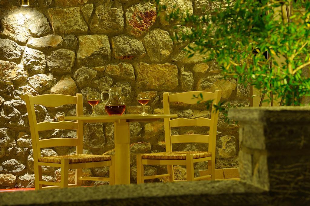 Dianthos Guesthouse Kiriákion Extérieur photo